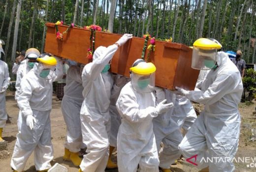 7 Saksi Diperiksa, Dugaan Korupsi Pemakaman Covid-19 di Jember - GenPI.co JATIM