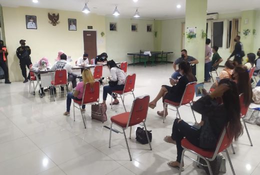 RHU di Surabaya ini Ngotot Beroperasi, Segel dan Swab Semua! - GenPI.co JATIM