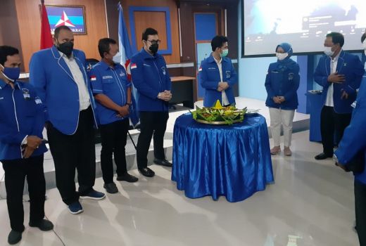 HUT ke-20 Partai Demokrat, Emil Beri Pesan Khusus ke Kader - GenPI.co JATIM