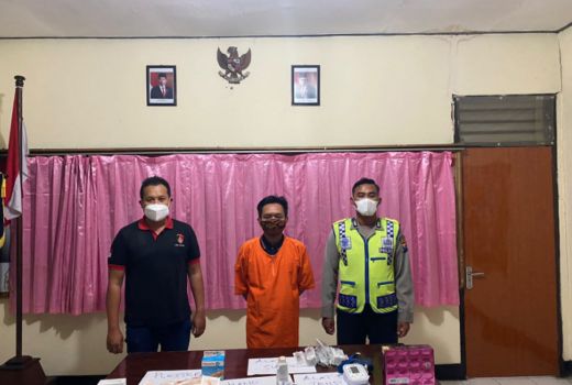 Orang ini Buka Suntik Pemutih Ilegal, Sekarang Menuduk Menyesal - GenPI.co JATIM