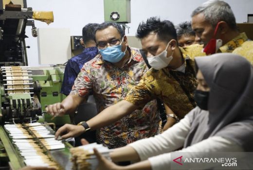 Pemkab Pamekasan Terbang ke Soppeng untuk Belajar Tembakau - GenPI.co JATIM