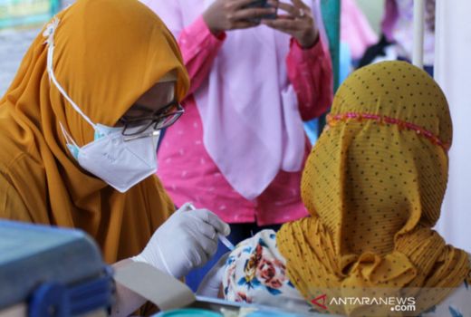 Animo Warga Situbondo Vaksin Tinggi, Stok Sampai Menipis - GenPI.co JATIM