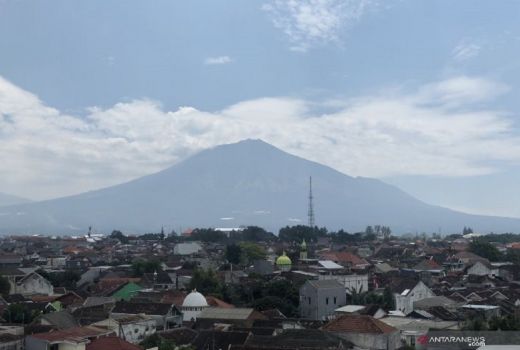 4 Jalur Pendakian Gunung Arjuno Kembali Dibuka - GenPI.co JATIM