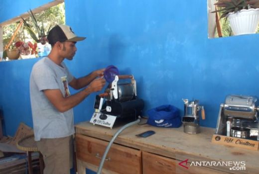 Keren! Pemuda di Jember Produksi Alat Roasting Kopi Mini - GenPI.co JATIM