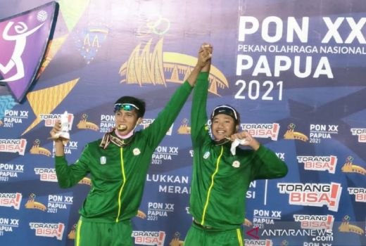 Sempat Terkejar, Voli Pasir Putra Jatim Raih Emas di PON XX Papua - GenPI.co JATIM