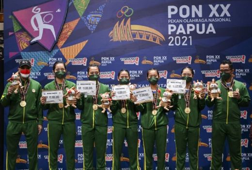 Keren! Tim Bulu Tangkis Jawa Timur Catat Sejarah Baru di PON XX - GenPI.co JATIM