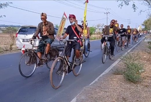 Komunitas KOMet Gresik Aktif Ikuti Event di Luar Kota - GenPI.co JATIM