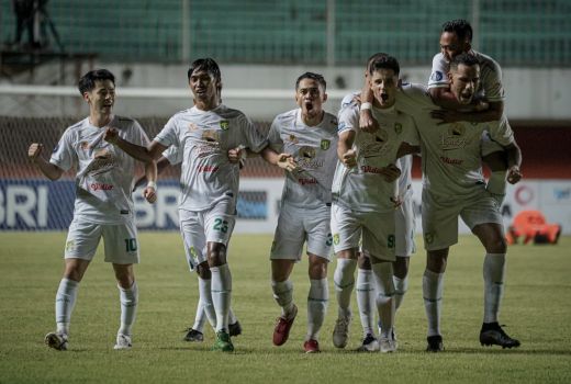 Striker Ganas Persebaya ini Dapat Pujian, Harapan Baru Bonek - GenPI.co JATIM