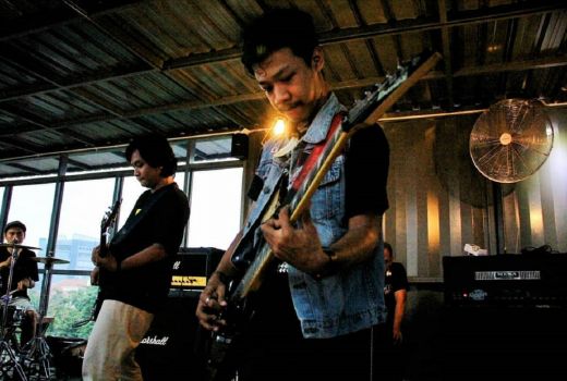 Komunitas Surabaya Akhir Pekan Wadah Pencinta Musik Underground - GenPI.co JATIM