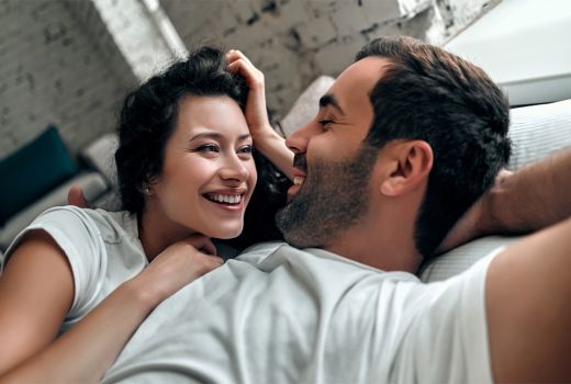 Coba Posisi-Posisi ini Saat Begituan, Bisa Hilangkan Stres - GenPI.co JATIM