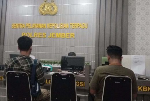 OMG! Belasan Mahasiswa di Jember ini Rugi Puluhan Juta Rupiah - GenPI.co JATIM
