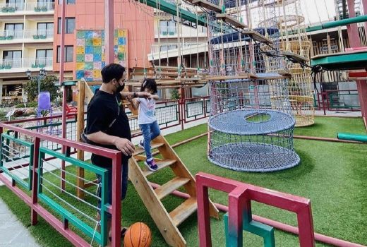 Rekomendasi Hotel untuk Staycation Bersama Anak, Dijamin Seru - GenPI.co JATIM