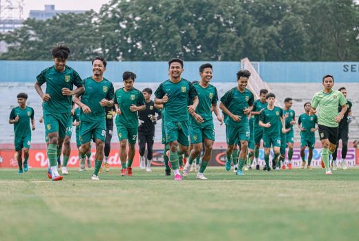 Persebaya Latihan Lagi, Striker Brasil Kian Membaik - GenPI.co JATIM