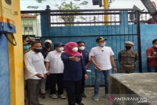 Khofifah Indar Parawansa ke Sampang Daerah Langganan Banjir - GenPI.co JATIM