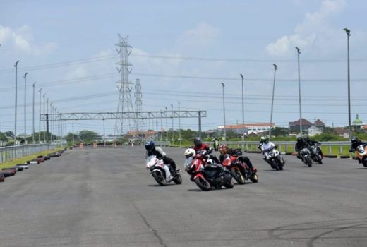 Kejar Standar Balapan Internasional, Panjang Sirkuit GBT Ditambah - GenPI.co JATIM