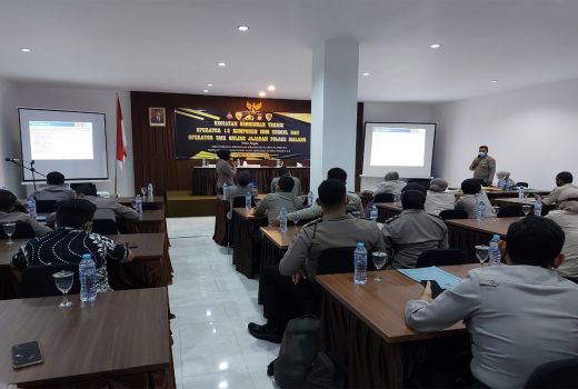 Tingkatkan Kemampuan, Polres Malang Gelar Bimtek, Ada 13 Komponen - GenPI.co JATIM