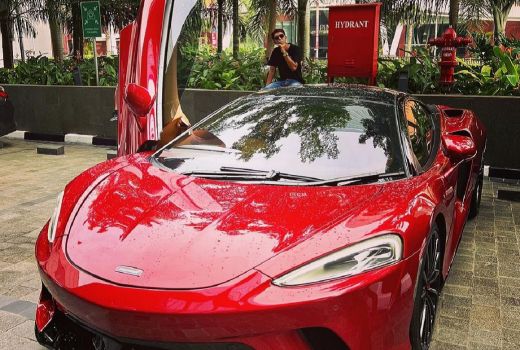 Gokil! Crazy Rich Tulungagung Tambah Koleksi Supercar - GenPI.co JATIM