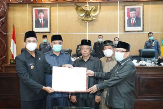 Tok! APBD 2022 Sidoarjo Disetujui, Bupati Tancap Gas 2 Hal ini - GenPI.co JATIM