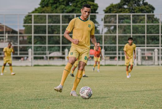 Kabar Baik untuk Bonek, Striker Garang Persebaya Pulih Kembali - GenPI.co JATIM