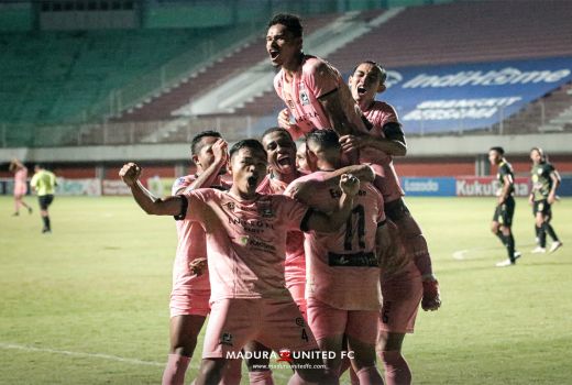 Cetak Gol Perdana, Pemain Madura United ini Semakin Pede - GenPI.co JATIM