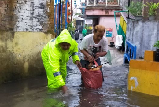 Wacana Pemindahan Korban Banjir Malang, Pakar: Waspada Kemiskinan - GenPI.co JATIM