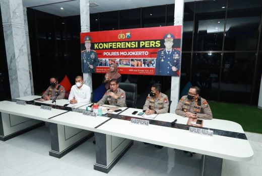 Polisi Ungkap Fakta Baru Hubungan RB dengan Mahasiswi Mojokerto - GenPI.co JATIM
