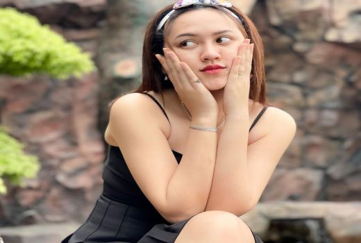 Happy Asmara Curhat Jodoh, Seperti ini Kriterianya - GenPI.co JATIM