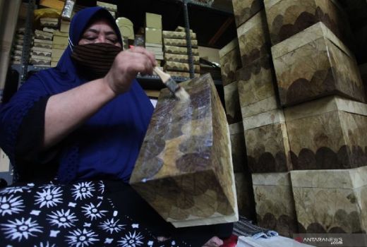 Produk Lokal asal Surabaya ini Tawarkan Kotak Abu Jenazah Unik - GenPI.co JATIM