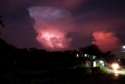 Heboh Gumpalan Awan Merah di Daerah Malang - GenPI.co JATIM