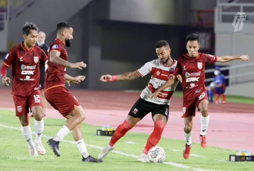 Konsentrasi Jadi Pekerjaan Rumah Madura United, Seri Berbenah - GenPI.co JATIM