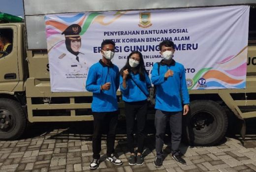 Forum Anak Kota Mojokerto Sisihkan Uang Saku untuk Bencana Semeru - GenPI.co JATIM