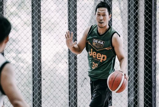 Meski Veteran, Aksi Xaverius Prawiro Layak Dinanti IBL 2022 - GenPI.co JATIM