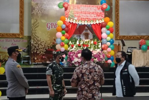 Jelang Nataru, Bupati Jember Cek Fasum, ini Katanya - GenPI.co JATIM