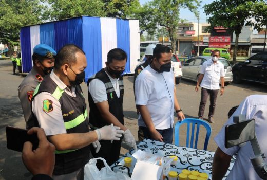 Petugas Serbu Terminal Karangkates Malang, ini Tujuannya - GenPI.co JATIM