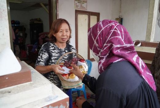 Ning Ita Punya Tradisi Khusus Saat Natal, Keren Banget! - GenPI.co JATIM