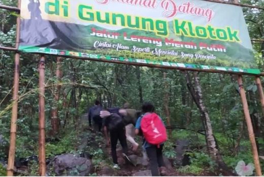 Gunung Klotok Tujuan Komunitas Pencinta Alam di Malam Tahun Baru - GenPI.co JATIM