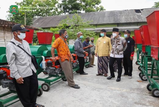 Angka Kemiskinan Petani Naik, Bupati Nur Arifin Siap Bantu - GenPI.co JATIM