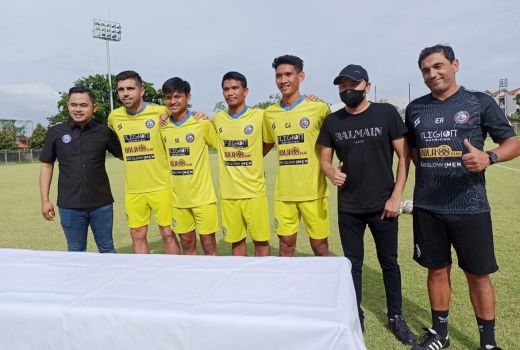 Arema FC Kenalkan 2 Pemain Baru, Salah Satunya Tak Asing Lagi - GenPI.co JATIM