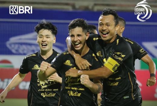 Menang Telak Atas Bali United, Persebaya Kian Nyaman di Big Four - GenPI.co JATIM