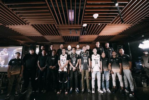 Dewa United Surabaya Luncurkan Jersey, Punya Makna Mendalam - GenPI.co JATIM