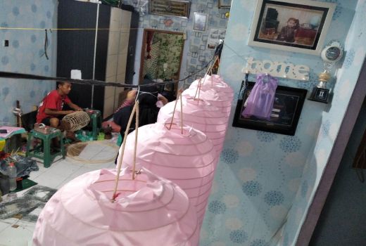 Lampion Buatan Warga Malang ini Tembus Italia - GenPI.co JATIM