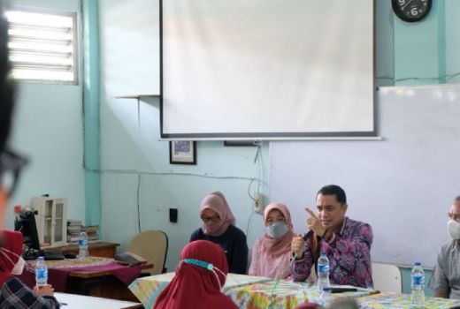 DP3A PPKB Surabaya Waspadai Dampak Viral Video Kekerasan SMPN 49 - GenPI.co JATIM