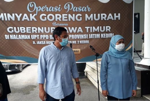 HET Minyak Goreng Ditentukan, Khofifah Singgung Rantai Pasok - GenPI.co JATIM