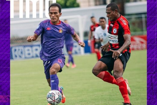 Antiklimaks, Laga Persik Kediri vs Persipura Berakhir Tanpa Gol - GenPI.co JATIM