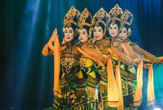 Tarian Langen Thengul Bojonegoro, Kolaborasi Seniman dan Bupati - GenPI.co JATIM