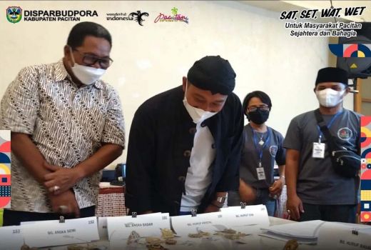 Pacitan Dobrak Fenomena Batu Akik, Persiapannya Niat Banget - GenPI.co JATIM