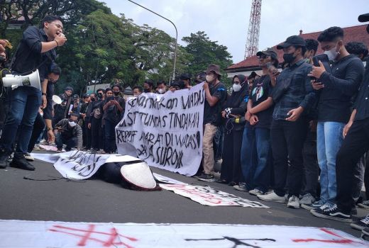 Asuro Malang Turun Gelar Aksi untuk Desa Wadas, Pesannya Penting - GenPI.co JATIM