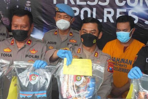 Polisi Tetapkan Ketua Padepokan TJN Tersangka Ritual Maut Jember - GenPI.co JATIM