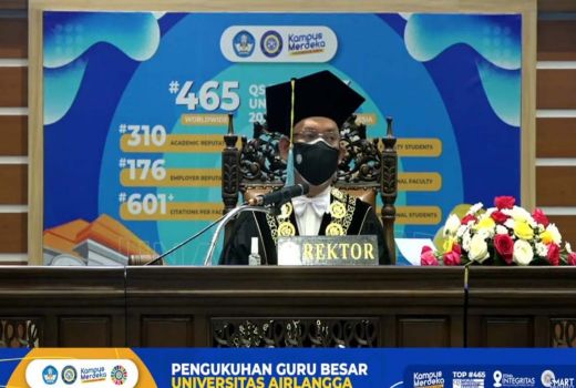 Unair Kukuhkan 4 Guru Besar, Rektor Minta Optimalkan Kemampuan - GenPI.co JATIM