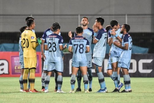 18 Tahun Bertahan, Persela Terdegradasi Liga 2 Musim Depan - GenPI.co JATIM